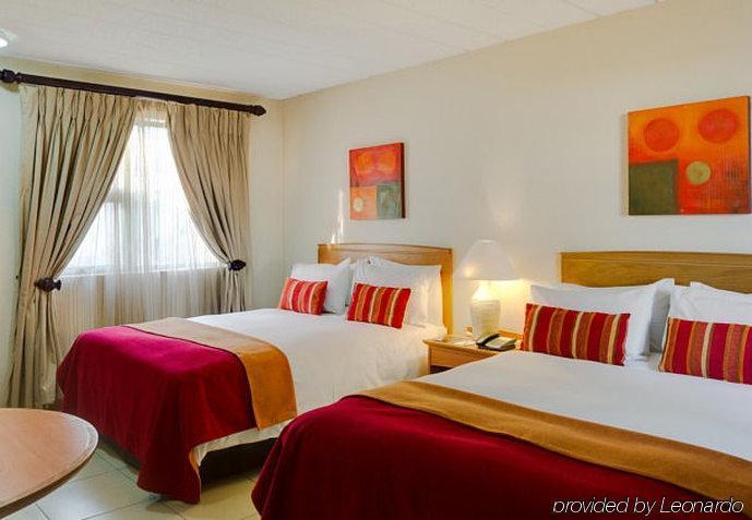 Protea Hotel By Marriott Polokwane Landmark Kültér fotó