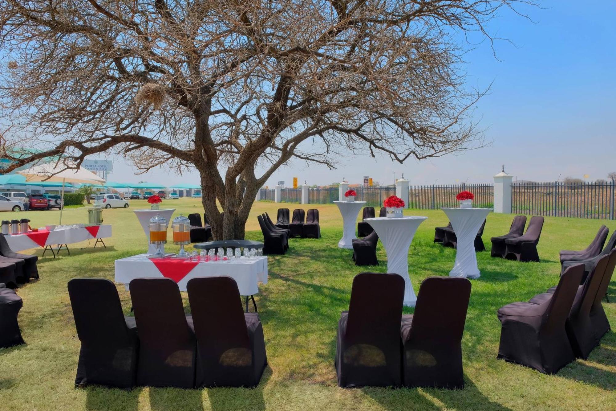 Protea Hotel By Marriott Polokwane Landmark Kültér fotó