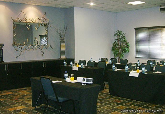 Protea Hotel By Marriott Polokwane Landmark Kültér fotó