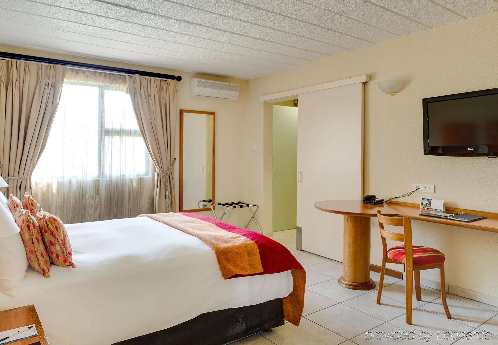 Protea Hotel By Marriott Polokwane Landmark Kültér fotó