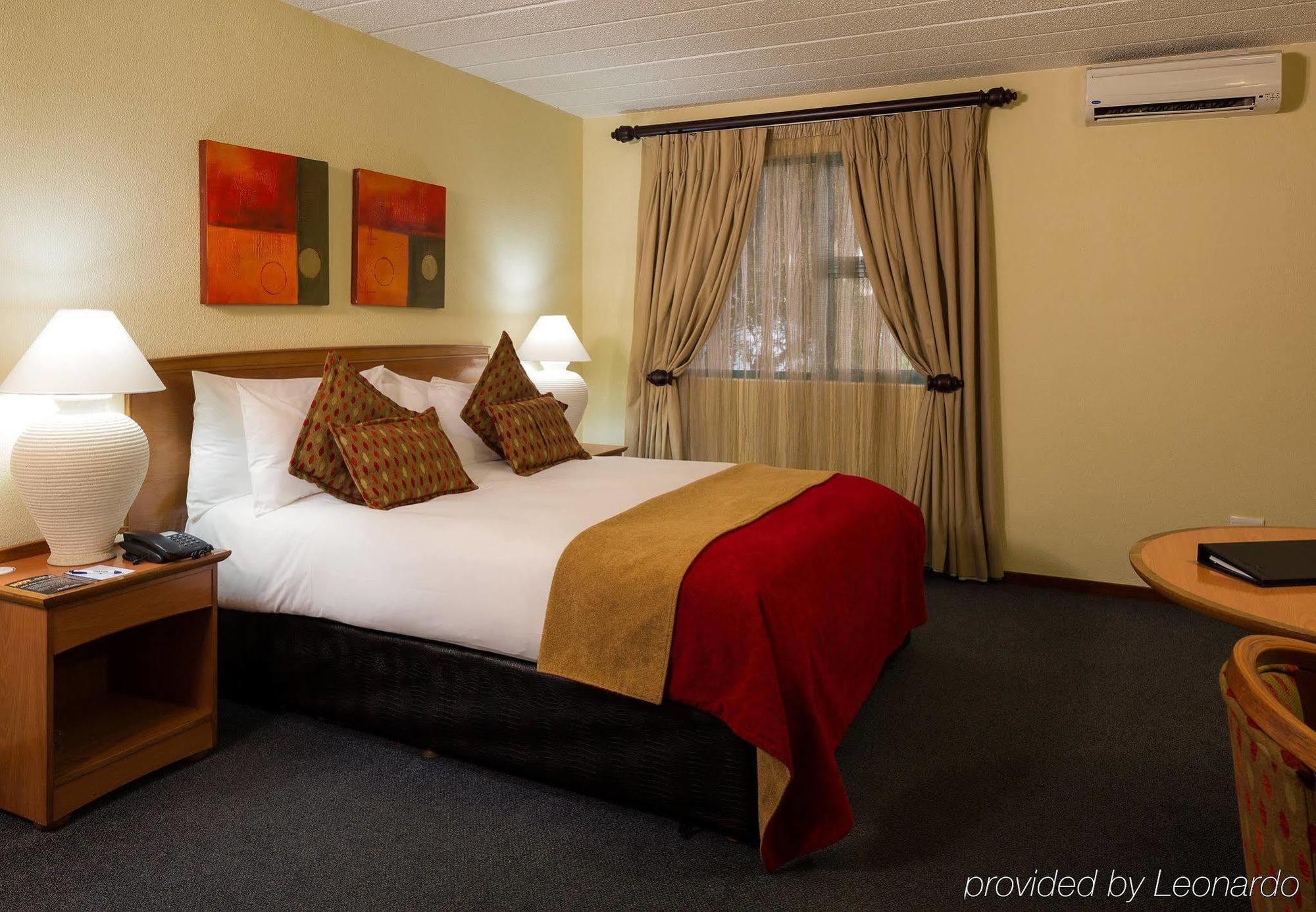 Protea Hotel By Marriott Polokwane Landmark Kültér fotó