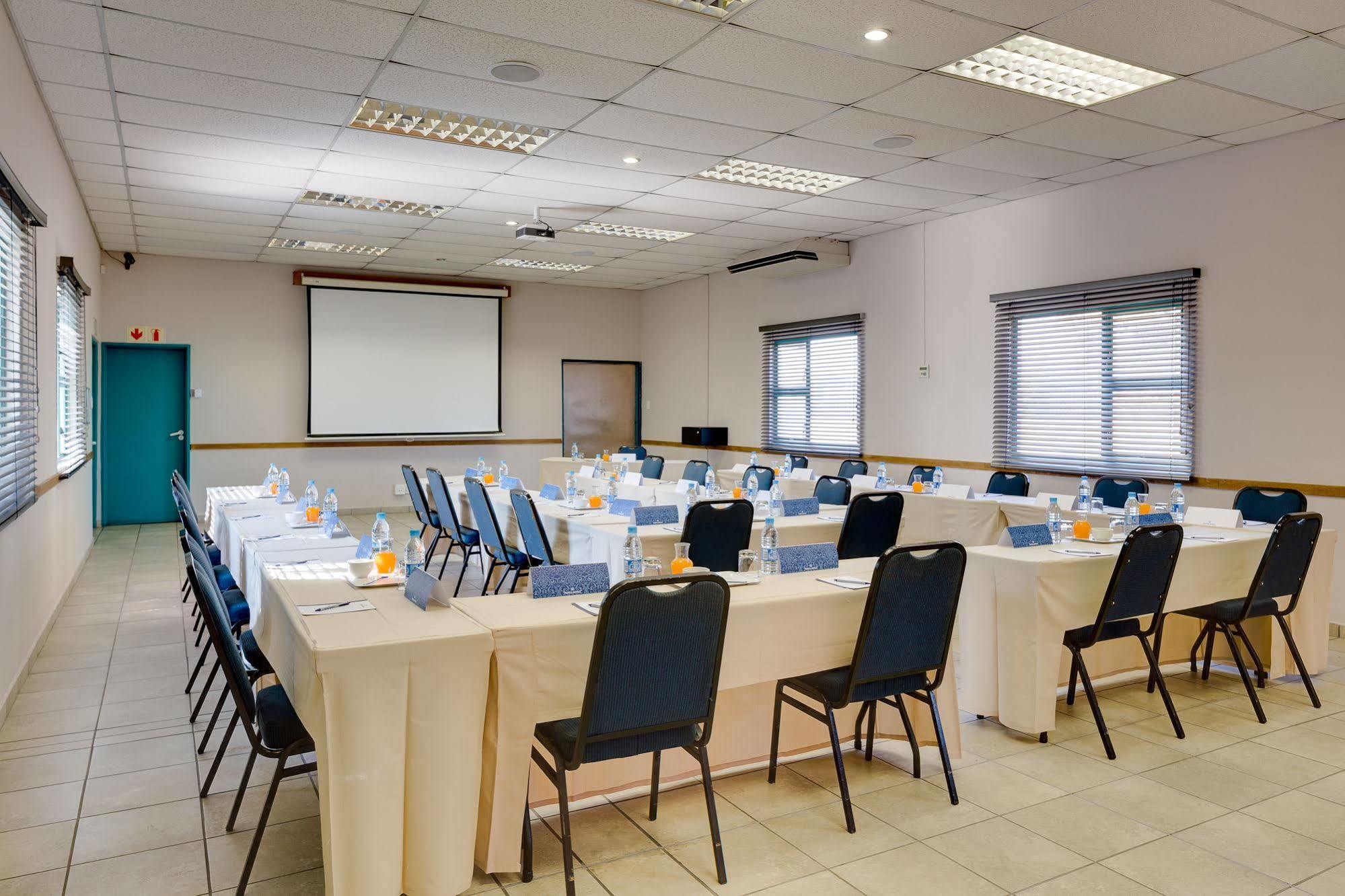 Protea Hotel By Marriott Polokwane Landmark Kültér fotó